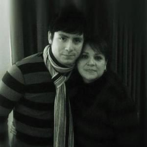 Meet your Posher, Alicia